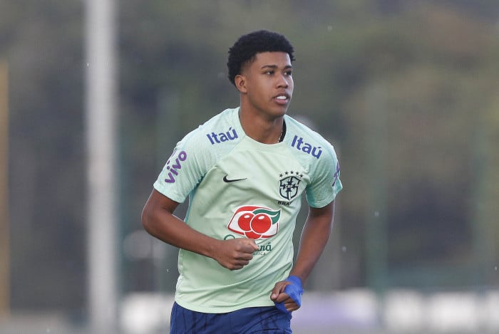 Andrey Santos jogará pelo Brasil