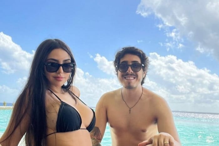 Nyvi Estephan e Felipe Castanhari 