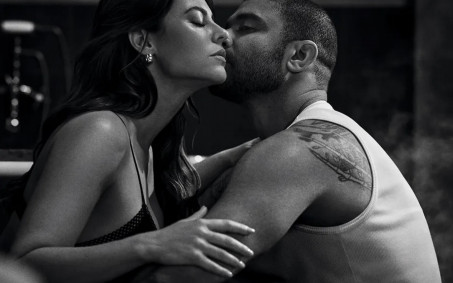 Paolla Oliveira divulga clique sensual com Diogo Nogueira 'Chama acesa'