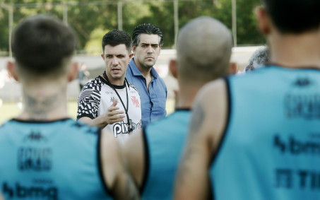 Vasco descarta investir alto em mais contratações nesta janela