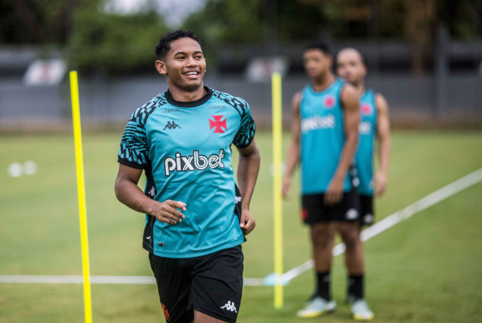 Eguinaldo no treino do Vasco no CT Moacyr Barbosa em 27 de marco de 2023. Foto: Daniel RAMALHO/VASCO