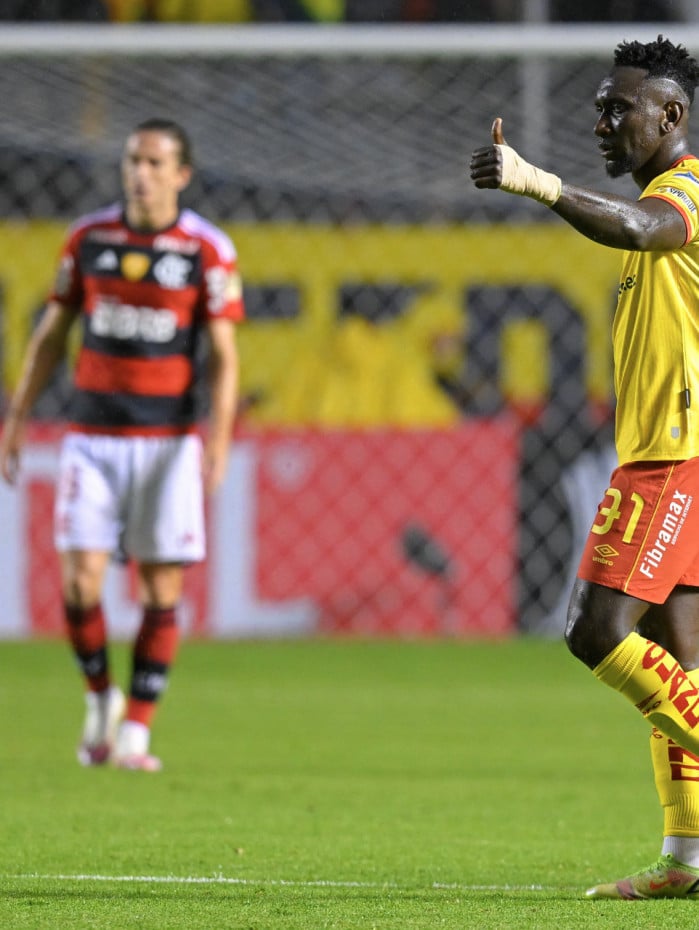 Aucas virou para cima do Flamengo na estreia do Grupo A da Libertadores