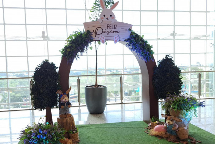 Shopping Nova Igua&ccedil;u est&aacute; com decora&ccedil;&atilde;o especial para o feriado de P&aacute;scoa.