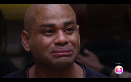 Com 48,79% dos votos, Cezar Black é o 14º eliminado do 'BBB 23'