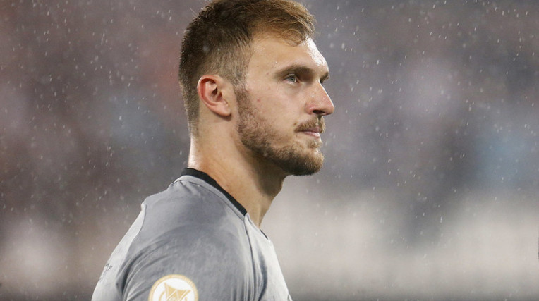 POR ISSO LUCAS PERRI DO BOTAFOGO É O MELHOR GOLEIRO DO BRASIL!