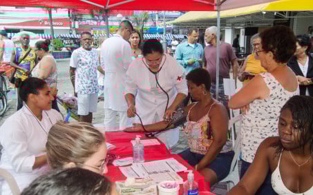 Cruz Vermelha de Nova Iguaçu participou de ação social na Lagoinha