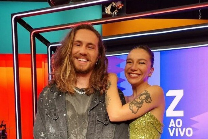 Vitor Kley e Priscilla Alcantara