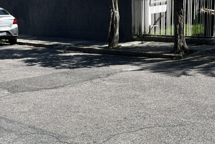 ALCEU &Aacute;GUA SANTA