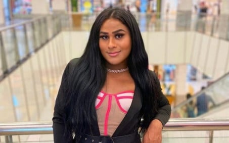 Influenciadora trans Flávia Big Big morre aos 26 anos