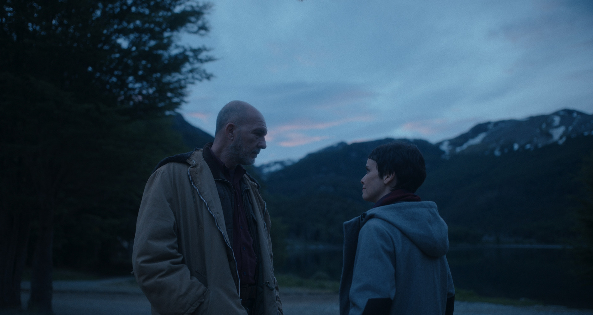 Darío Grandinetti e Débora Falabella no filme - Divulgação 