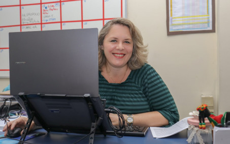 Professora de Resende é selecionada para curso no Canadá