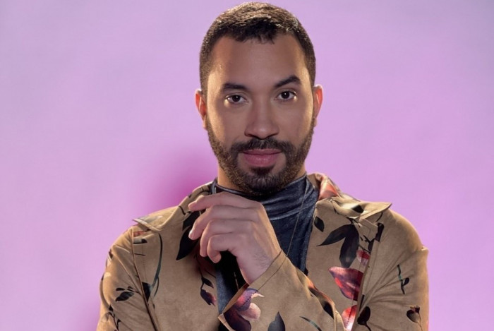 Gil do Vigor pediu votos para irm&atilde; que participa de reality show