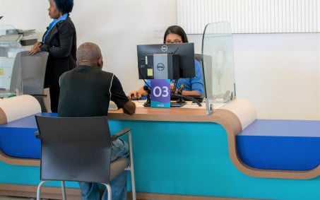 Nova loja de concessionária de água e esgoto oferece agilidade para iguaçuanos