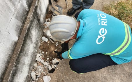 Supermercado é notificado por furto d’água em Nova Iguaçu
