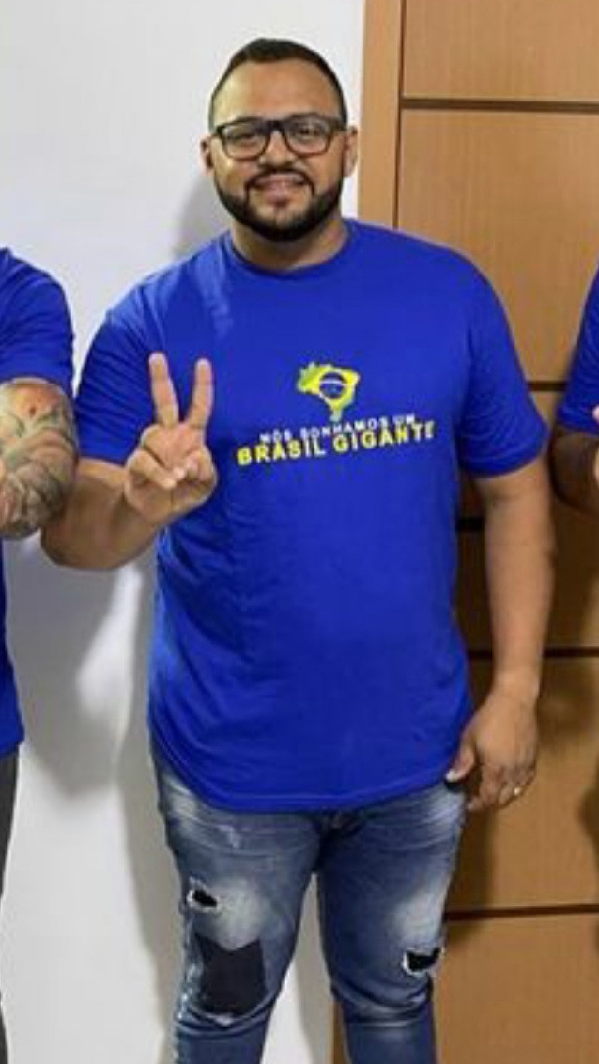 Felipe Reuel foi assessor do vereador Carlinhos Barreira na Câmara Municipal de Duque de Caxias