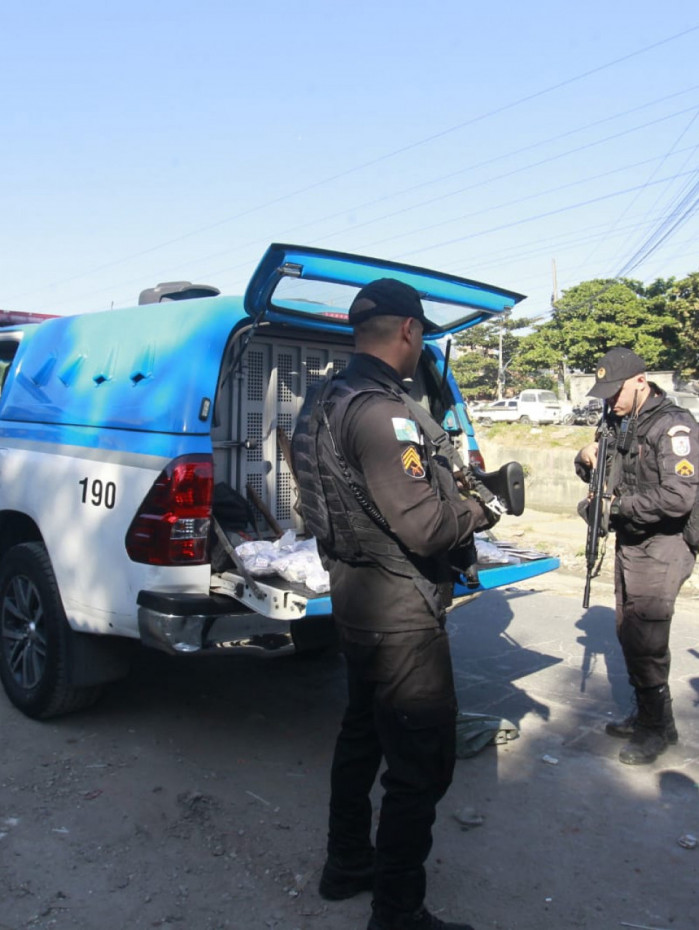 Material foi apreendido em Manguinhos, na Zona Norte do Rio