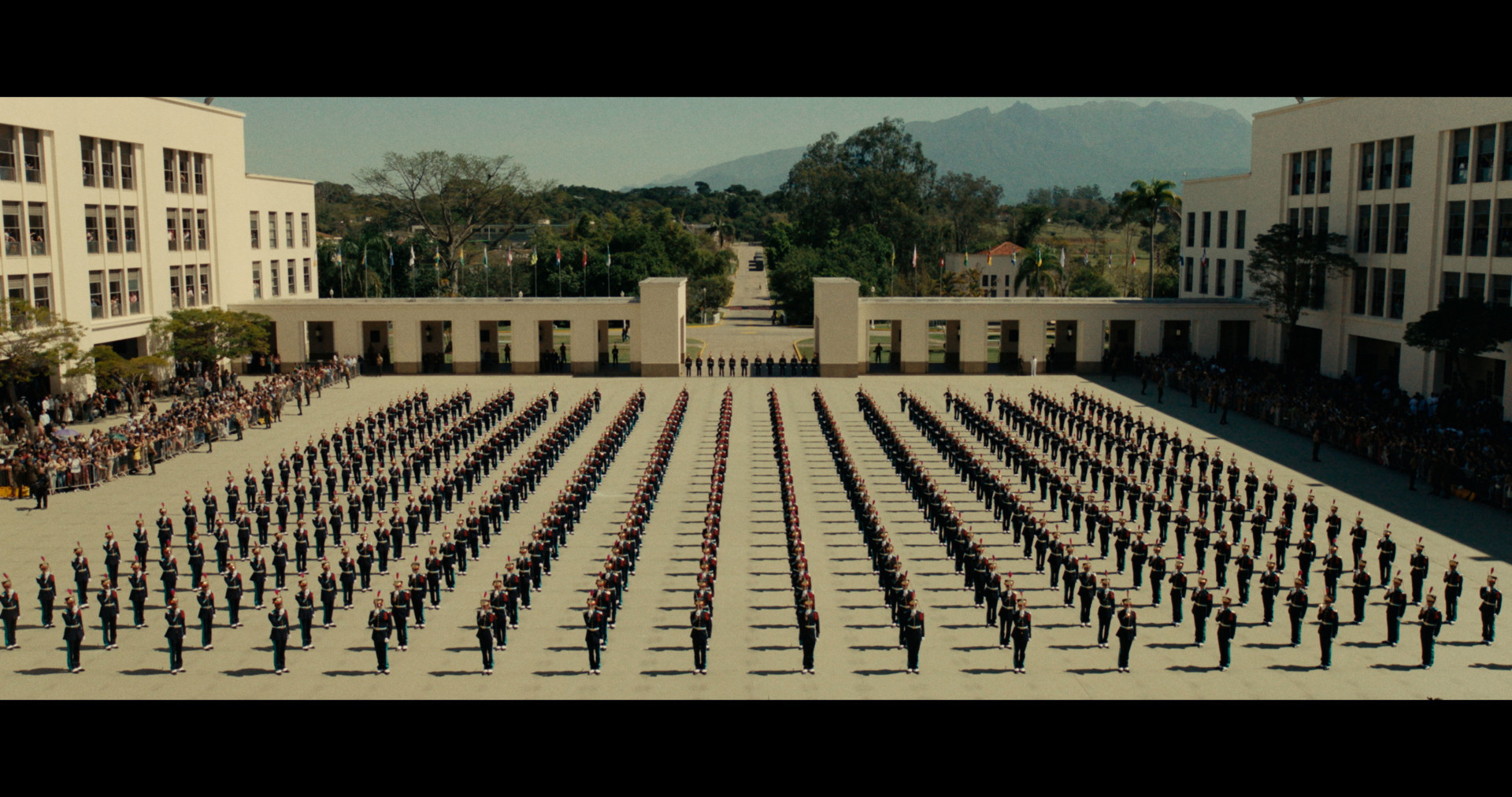 Cena do longa 'Irmãos Por Escolha' - Divulgação 
