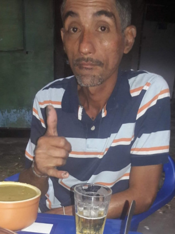 Fam&iacute;lia conta que Ac&aacute;cio Jaime Junior, de 43 anos, estava sem celular na noite em que desapareceu