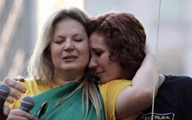 Joice Hasselmann e Carla Zambelli j&aacute; foram aliadas, mas hoje s&atilde;o advers&aacute;rias
