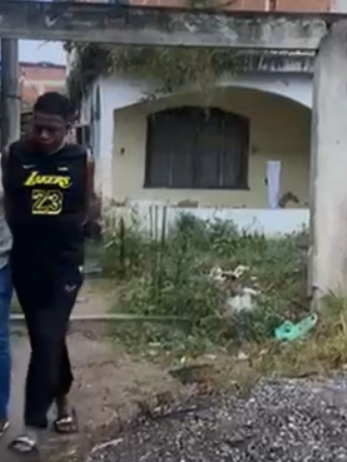 Cristiano da Concei&ccedil;&atilde;o, de 51 anos, foi grampeado em Guaratiba