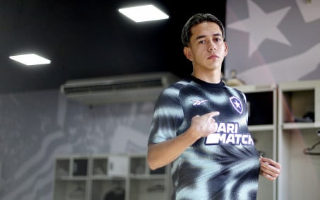 Botafogo acerta a contratação de artilheiro da Série B do Uruguai
