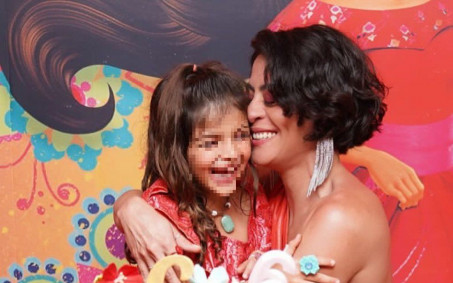 Carol Castro celebra aniversário de seis anos da filha: 'Muito mágico!'