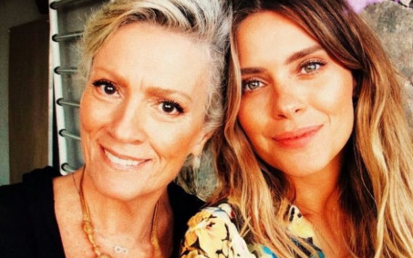 Carolina Dieckmann recorda perda da mãe: 'Memória que mais dói'