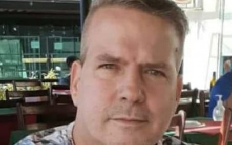 Corpo de motorista é encontrado enterrado em quintal de uma casa na Região dos Lagos 