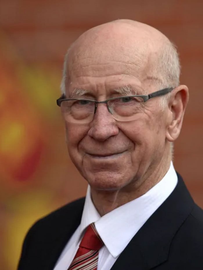 Sir Bobby Charlton é um dos maiores nomes da história do Manchester United e do futebol inglês