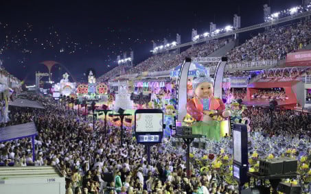 Começa venda de arquibancadas e cadeiras para desfiles do Grupo Especial