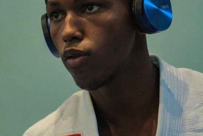 Douglas acredita que o Jiu Jitsu mudou sua vida e o ajudou também fora dos tatames