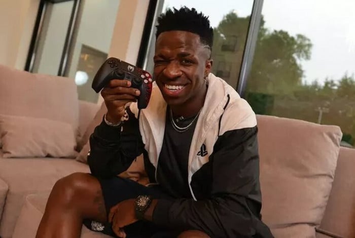Vini Jr &eacute; o novo embaixador da Playstation