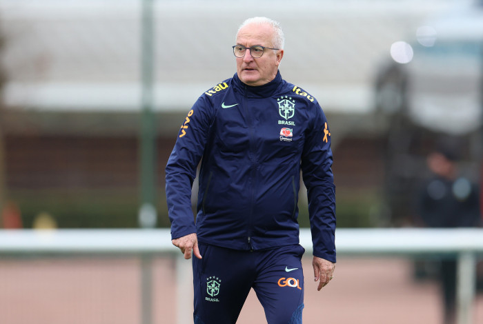 Dorival J&uacute;nior, t&eacute;cnico da sele&ccedil;&atilde;o