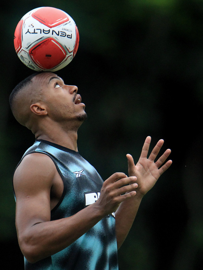Marlon Freitas. Treino do Botafogo 