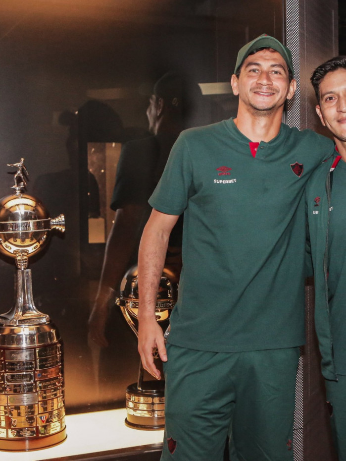 Ganso e Cano visitaram o Museu Conmebol no Paraguai 