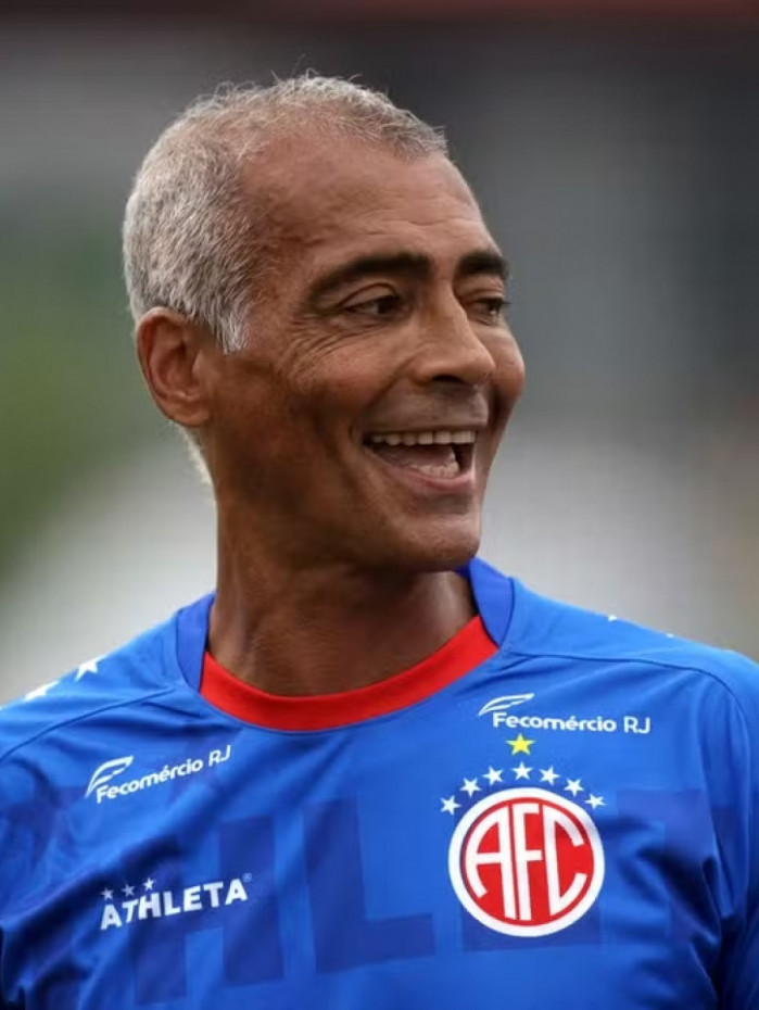 Romário em seu primeiro treino pelo America