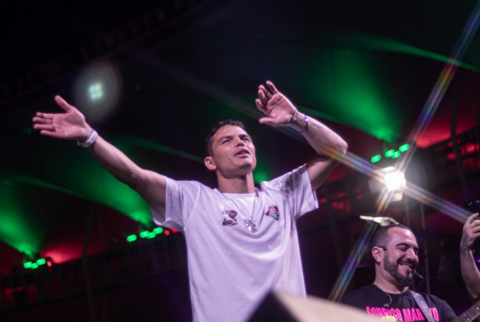 Apresenta&ccedil;&atilde;o Thiago Silva 