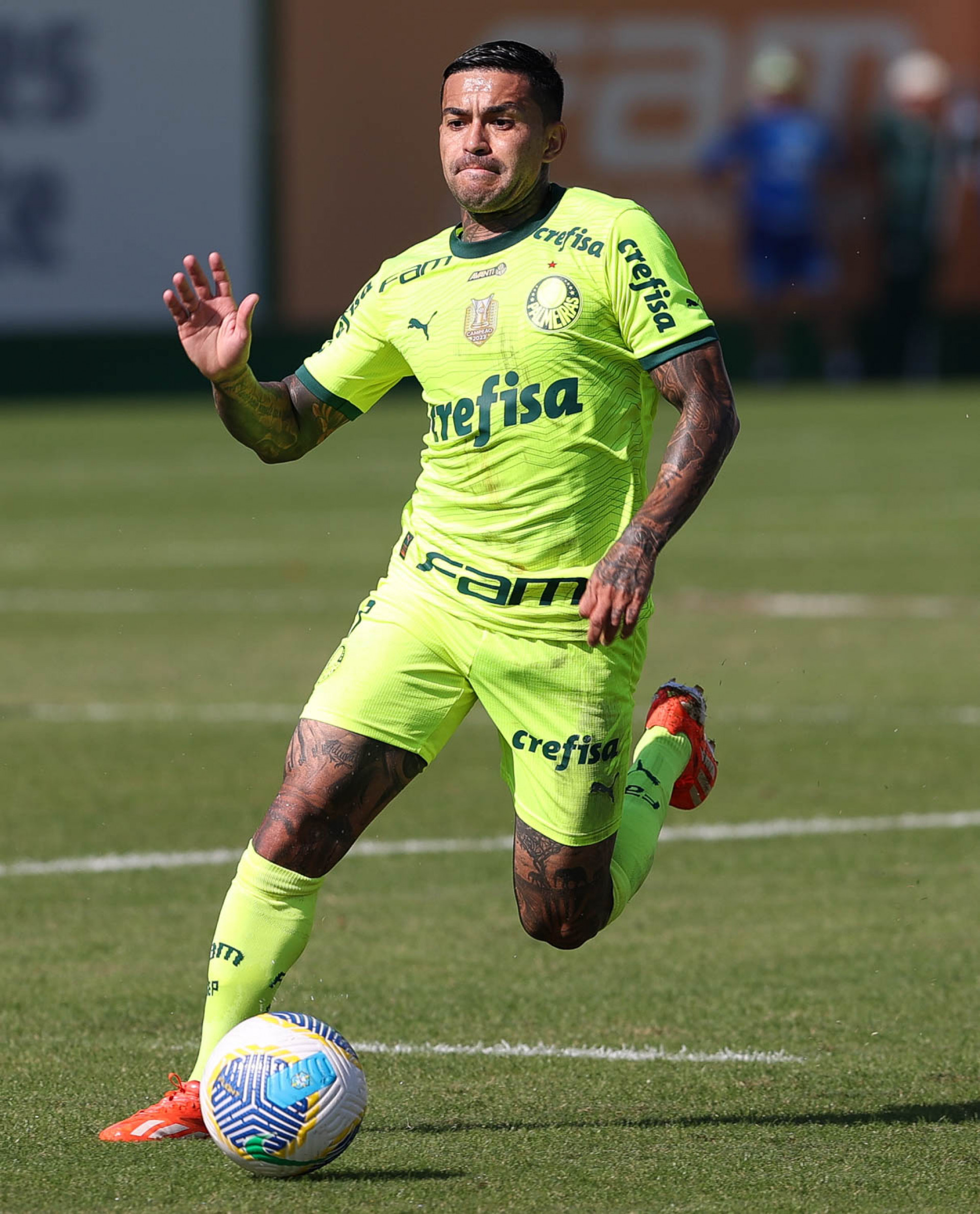 O jogador Dudu, da SE Palmeiras, durante jogo-treino, na Academia de Futebol. (Foto: Cesar Greco/Palmeiras/by Canon)