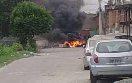 PMs e criminosos trocam tiros durante ação em comunidade na Zona Oeste