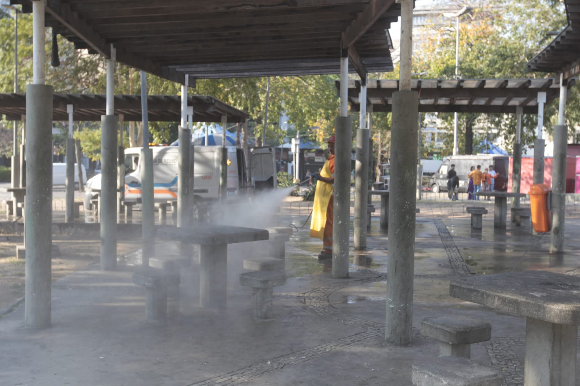 Praça Barão de Drumond, em Vila Isabel, após ataque a tiros que deixou quatro mortos - Reginaldo Pimenta/Agência O Dia