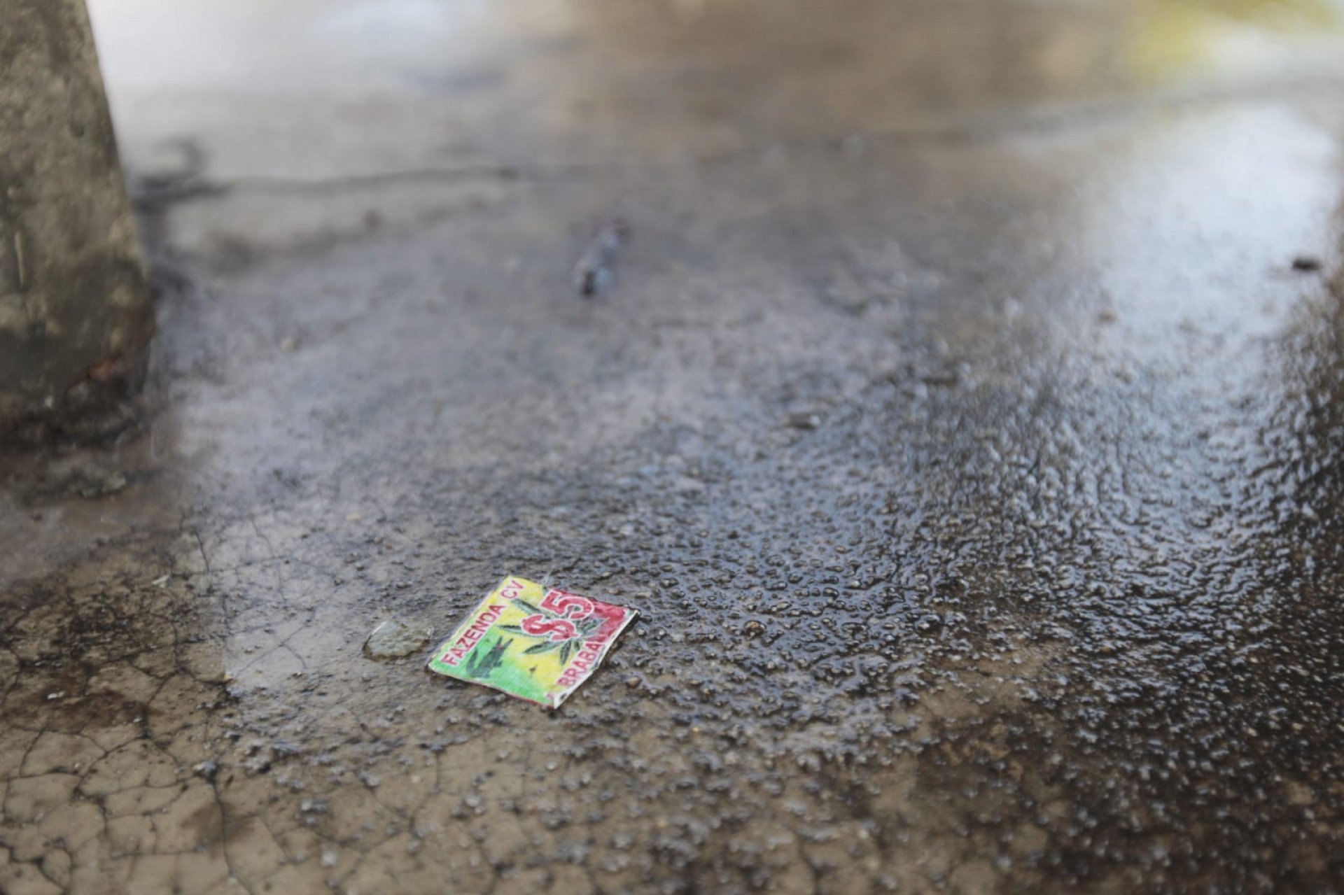 Praça Barão de Drumond, em Vila Isabel, após ataque a tiros que deixou quatro mortos - Reginaldo Pimenta/Agência O Dia