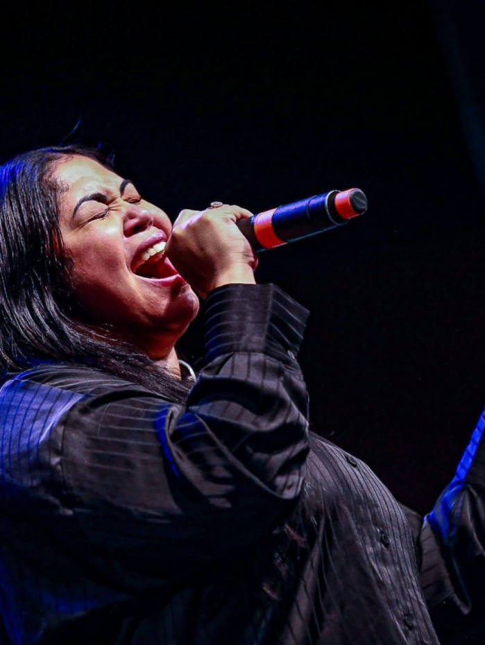 Gisele &eacute; uma das principais cantoras do segmento gospel no Brasil