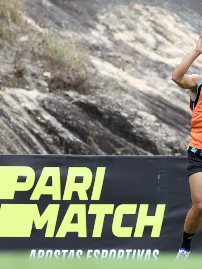 Vitinho. Treino do Botafogo, Esoaco Lonier. 03 de Outubro de 2024, Rio de Janeiro, RJ, Brasil. Foto: Vitor Silva/Botafogo. 
Imagem protegida pela Lei do Direito Autoral Nº 9.610, DE 19 DE FEVEREIRO DE 1998. Sendo proibido qualquer uso comercial, remunerado e manipulacao/alteracao da obra.
