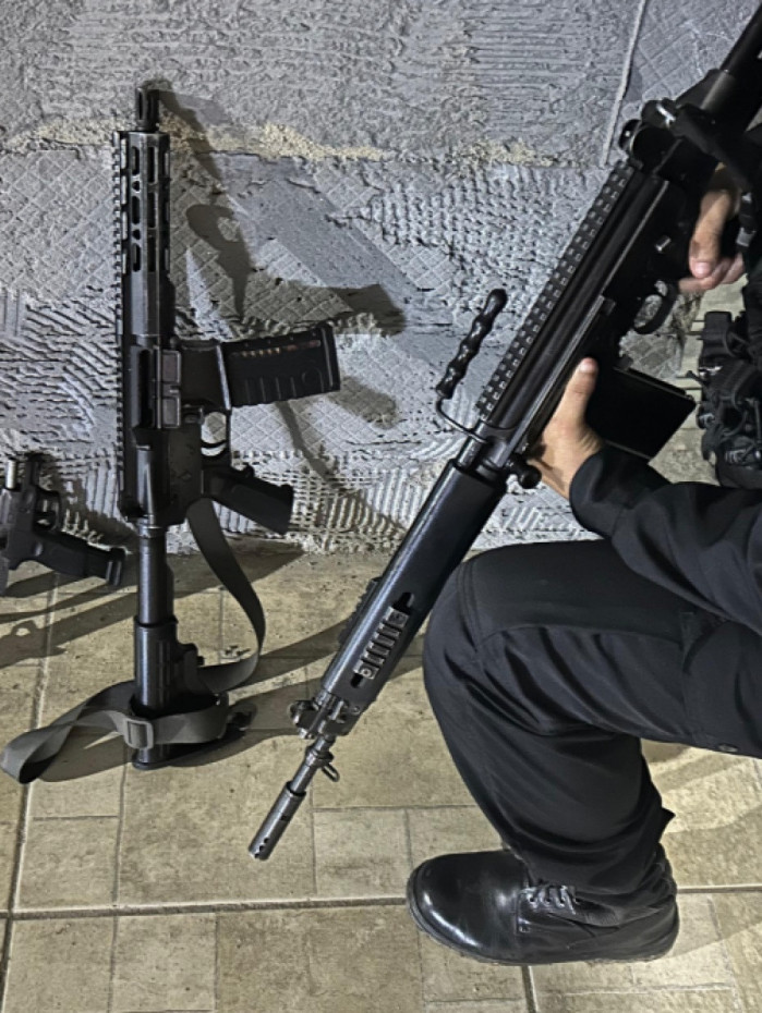 Bando estava com dois fuzis