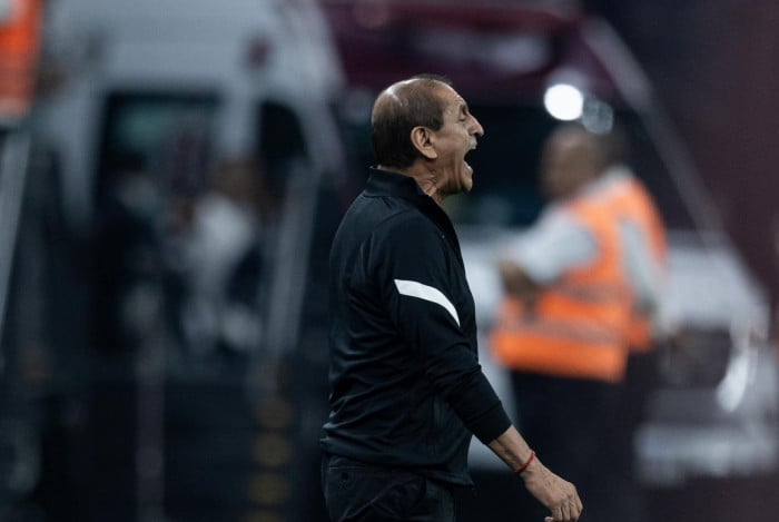 Ramón Díaz teve saída conturbada do Vasco