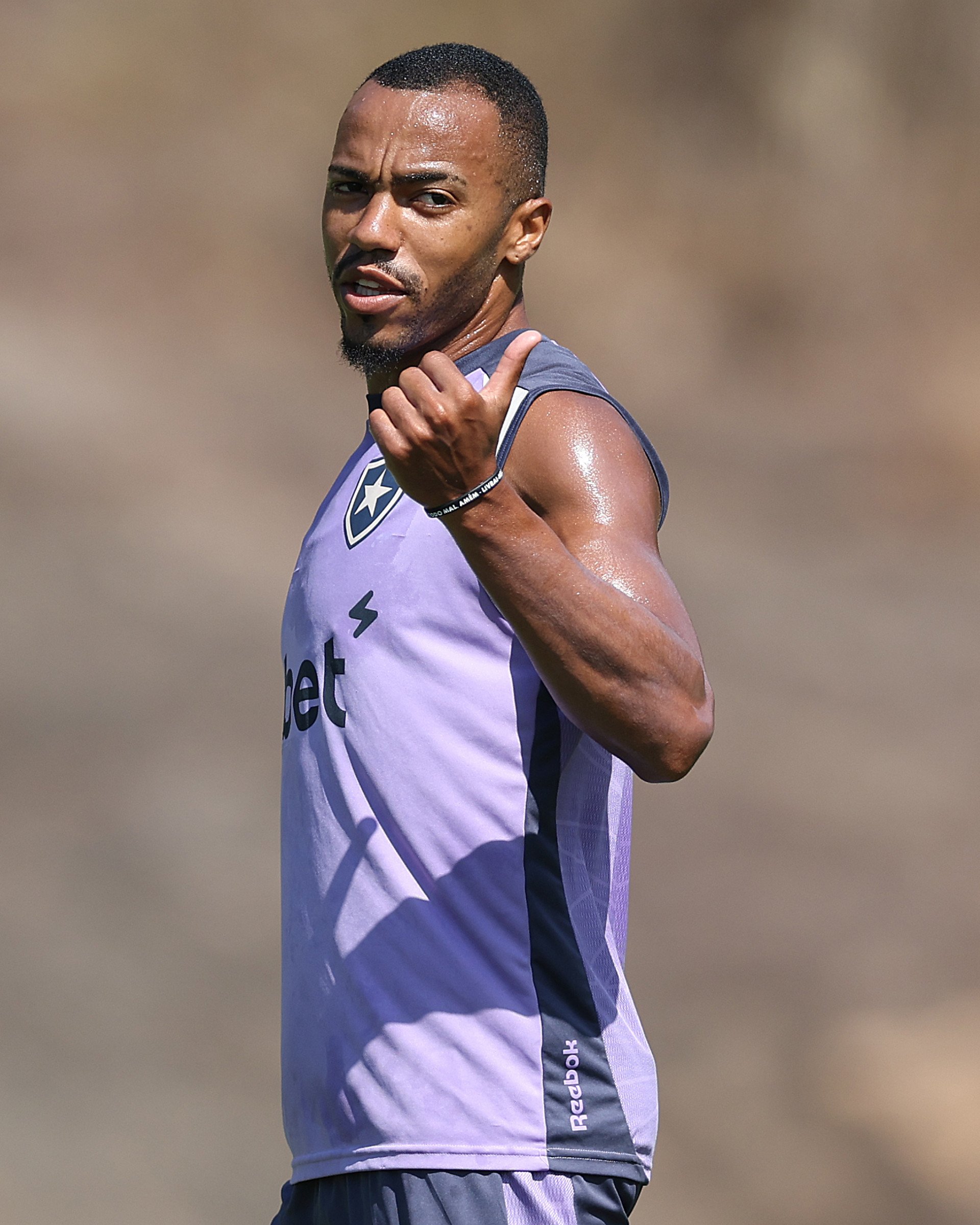 Marlon. Treino do Botafogo, Esoaco Lonier. 10 de Marco de 2025, Rio de Janeiro, RJ, Brasil. Foto: Vitor Silva/Botafogo. 
Imagem protegida pela Lei do Direito Autoral Nº 9.610, DE 19 DE FEVEREIRO DE 1998. Sendo proibido qualquer uso comercial, remunerado e manipulacao/alteracao da obra.
