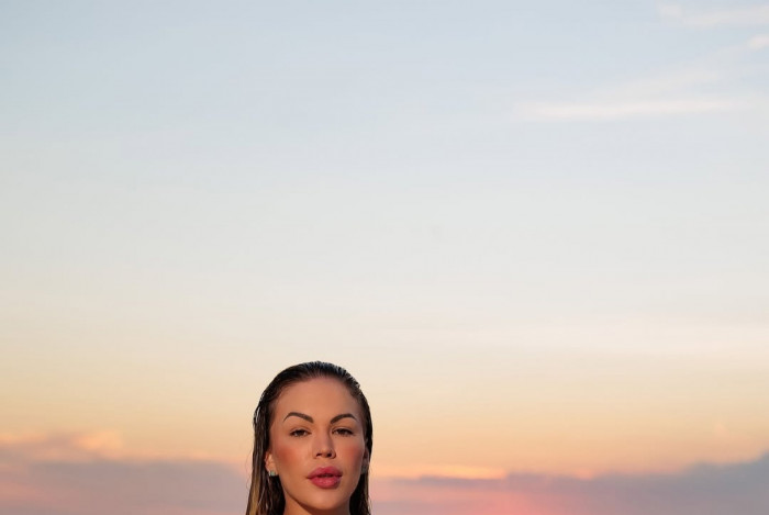 Ravena Hanniely é Gata da Hora