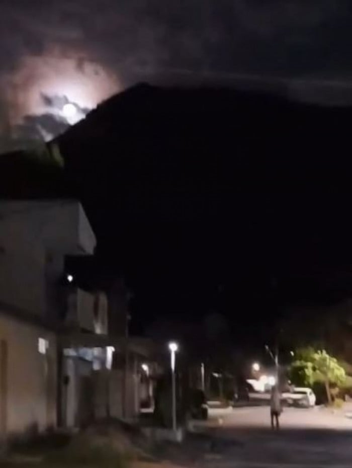 Comunidade Danon, em Nova Igua&ccedil;u, registrou intenso tiroteio