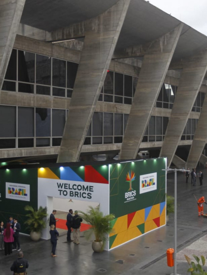 Movimentação para reunião do BRICS, no MAM, no Aterro do Flamengo