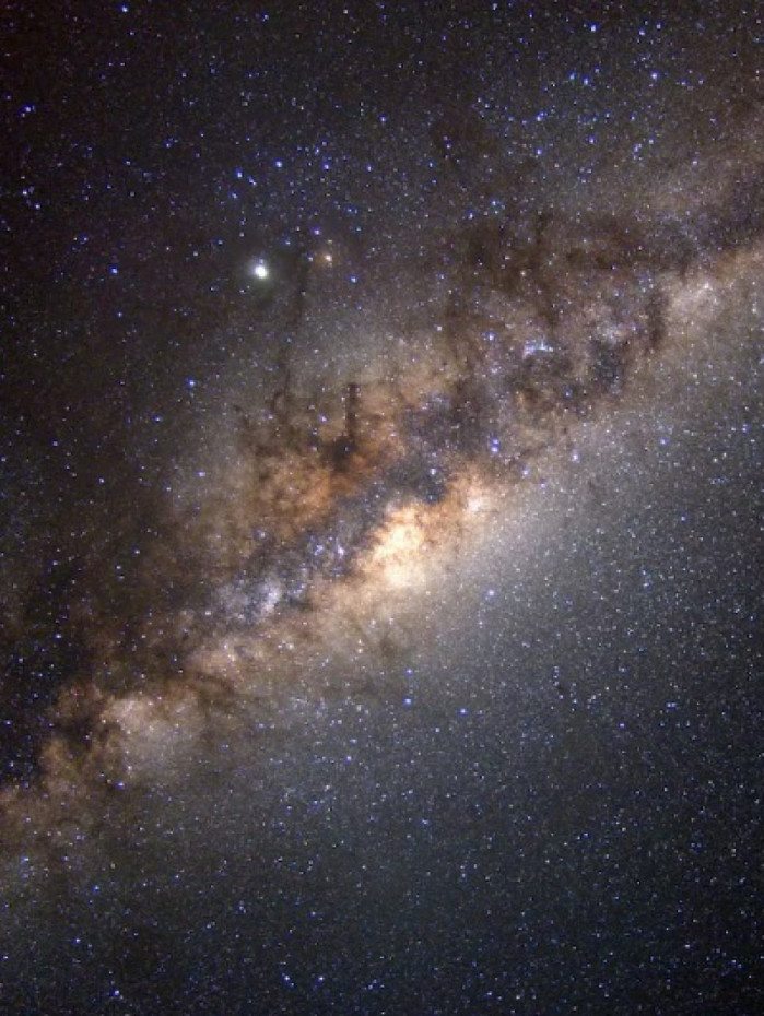 Via L&aacute;ctea pode estar rodeada de 'gal&aacute;xias fantasmas', aponta estudo